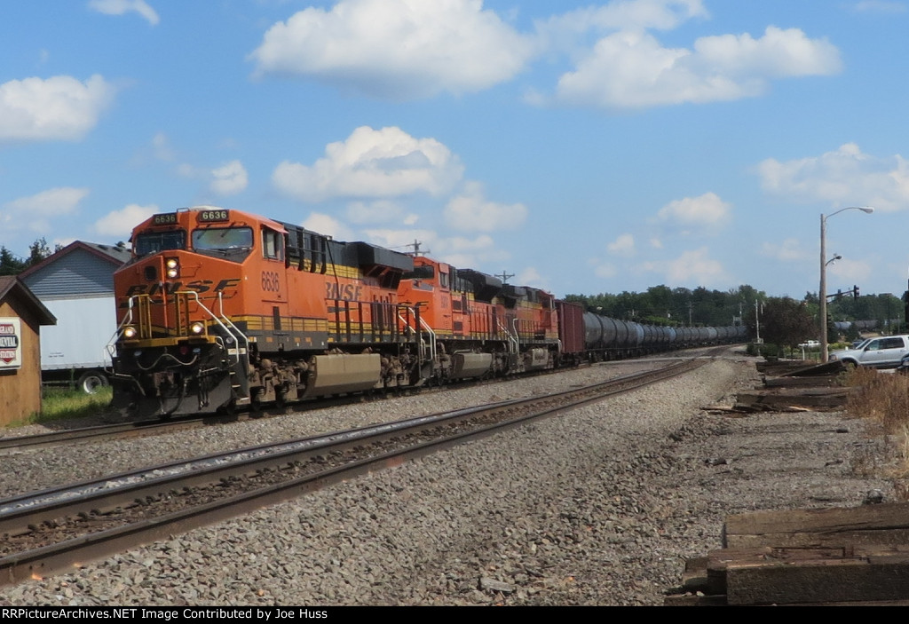 BNSF 6636 West